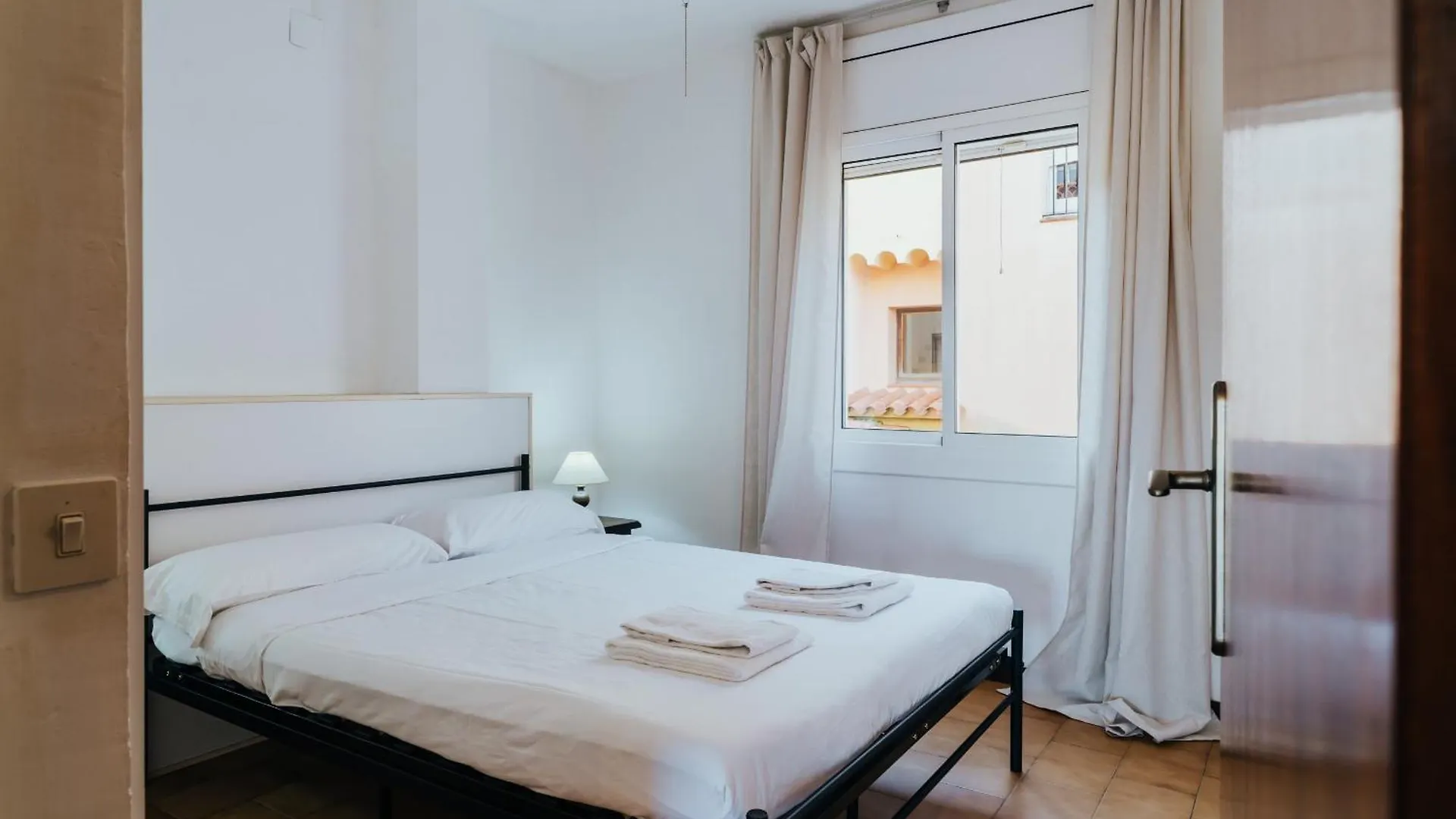 Apartment Welcs Apartamento 198 Emp Con Terraza Junto Al Mar Empuriabrava