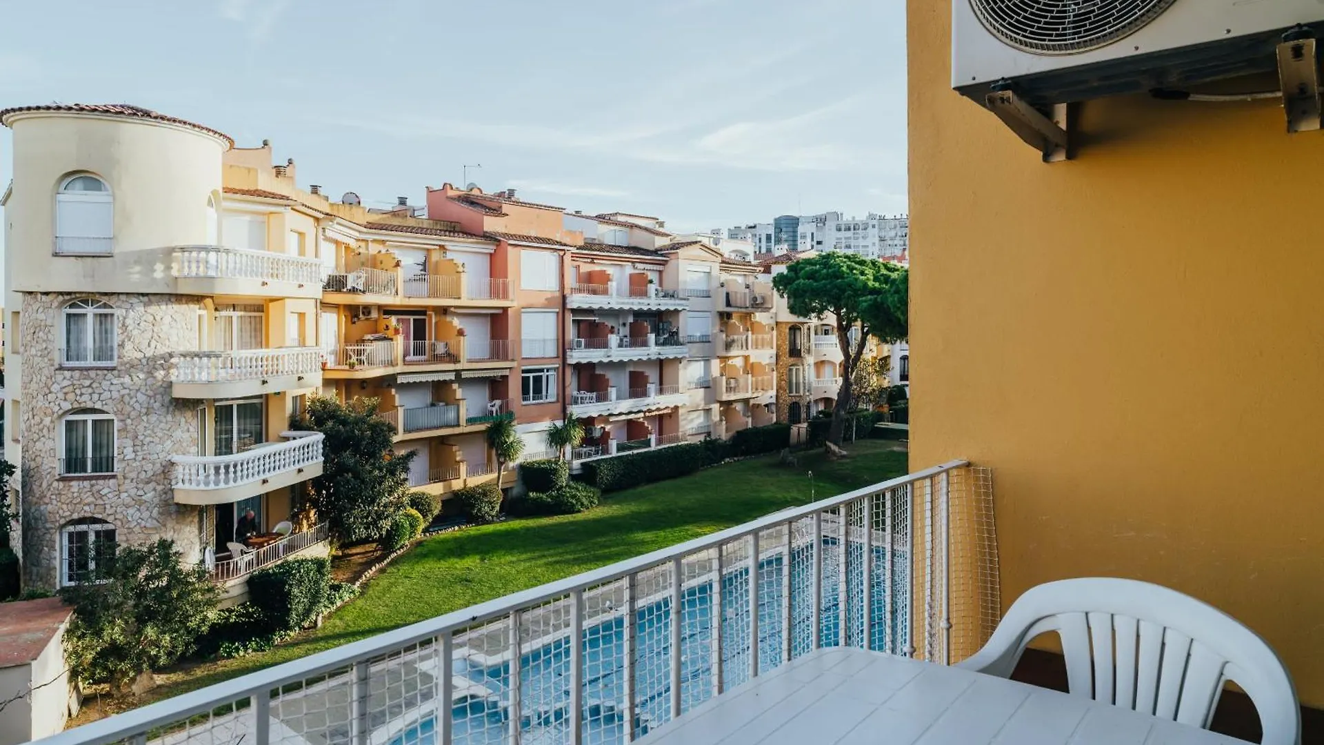 Welcs Apartamento 198 Emp Con Terraza Junto Al Mar Empuriabrava